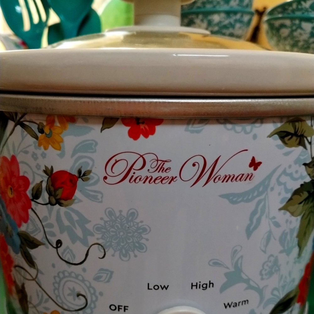 Pioneer Woman mini Crock-Pot